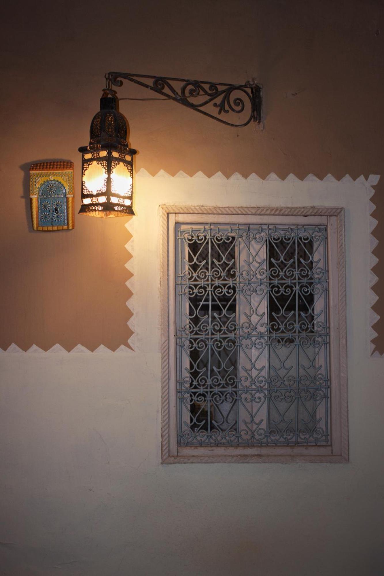Riad Ahfir ทารัวแดนท์ ภายนอก รูปภาพ