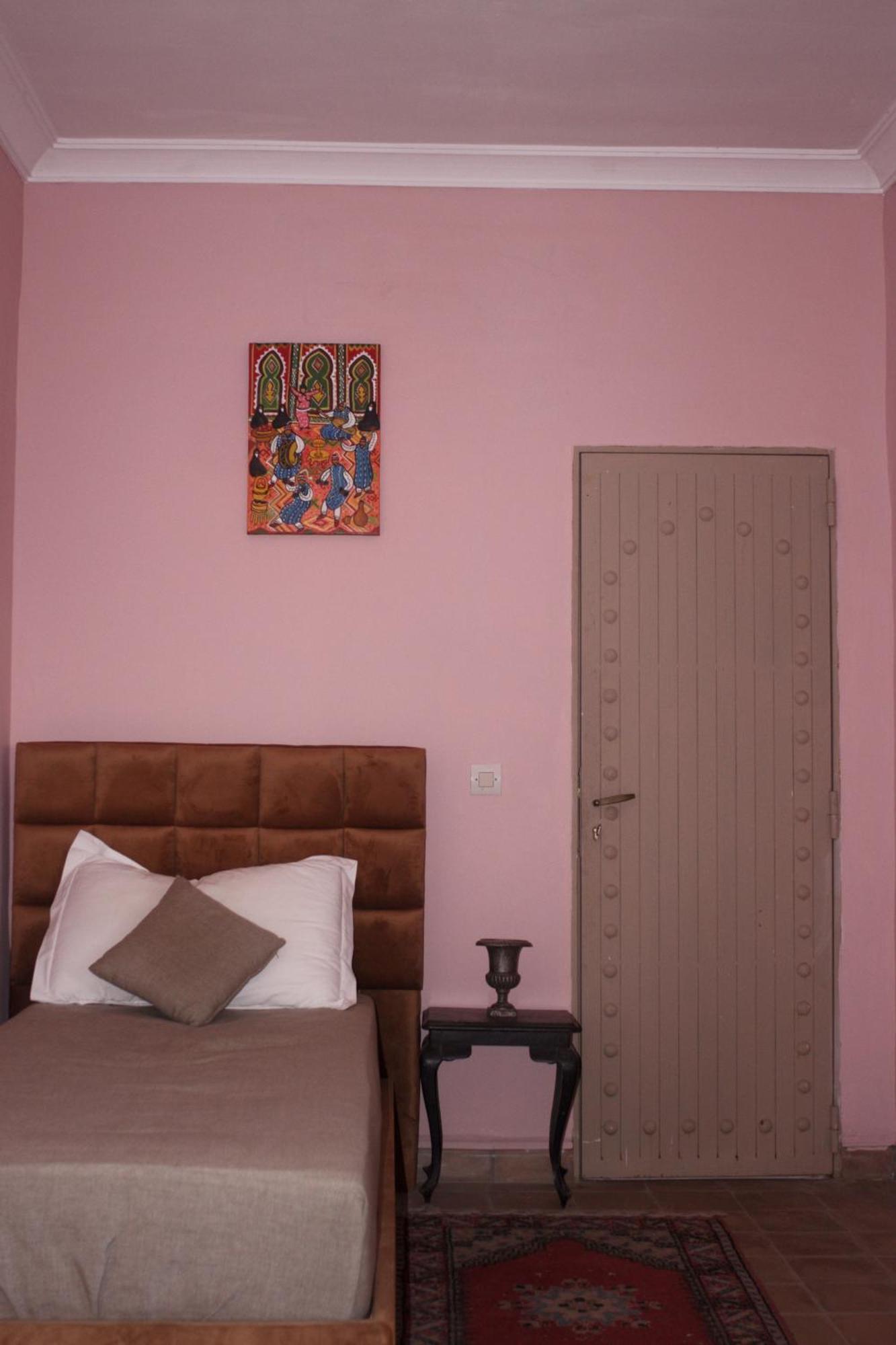 Riad Ahfir ทารัวแดนท์ ภายนอก รูปภาพ