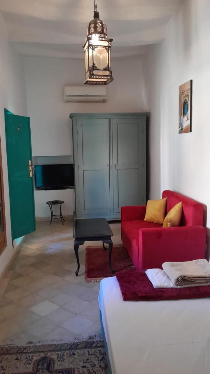 Riad Ahfir ทารัวแดนท์ ภายนอก รูปภาพ