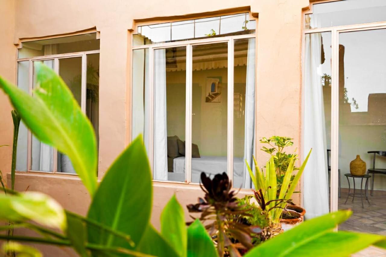 Riad Ahfir ทารัวแดนท์ ภายนอก รูปภาพ
